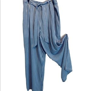 Palazzo Slacks, XL,Blue & White Stripes, pockets, elastic in back, tie in front.